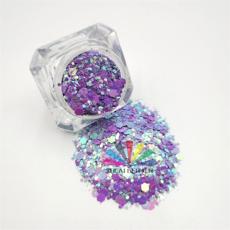 2023 hot selling bulk wholesale holographic glitter powder chunky Christmas style fine craft glitter for XUCAI factory